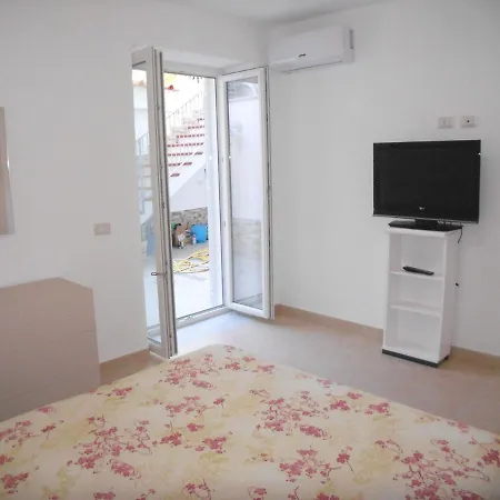 Anna Holiday home *